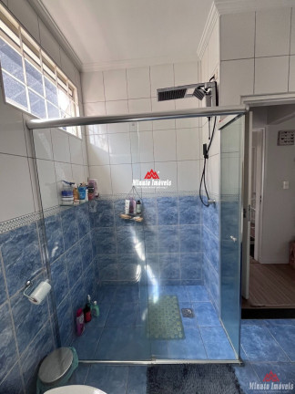 Imagem Casa com 3 Quartos à Venda, 157 m² em Medeiros - Jundiaí Imagem Casa com 3 Quartos à Venda, 157 m² em Medeiros - Jundiaí