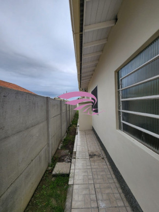 Imagem Casa com 3 Quartos à Venda, 150 m² em Centro - Capivari De Baixo Imagem Casa com 3 Quartos à Venda, 150 m² em Centro - Capivari De Baixo