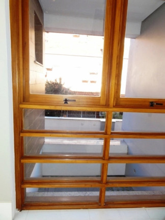 Imagem Casa com 4 Quartos à Venda, 181 m² em Vila Assunção - Porto Alegre