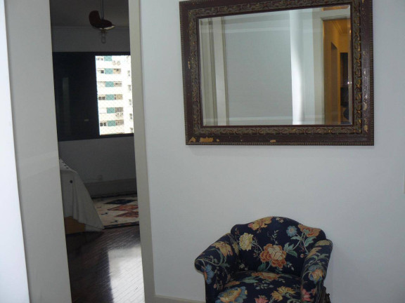 Imagem Apartamento com 4 Quartos à Venda, 181 m² em Itaim Bibi - São Paulo