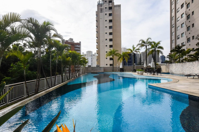 Imagem Imóvel com 3 Quartos à Venda, 193 m² em Vila Suzana - São Paulo Imagem Imóvel com 3 Quartos à Venda, 193 m² em Vila Suzana - São Paulo