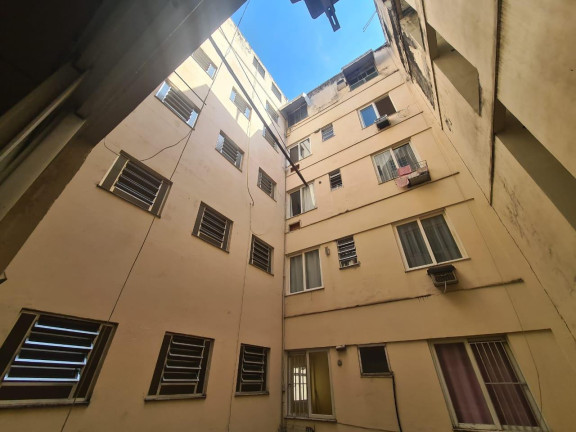 Imagem Apartamento com 1 Quarto à Venda, 31 m² em Copacabana - Rio De Janeiro Imagem Apartamento com 1 Quarto à Venda, 31 m² em Copacabana - Rio De Janeiro