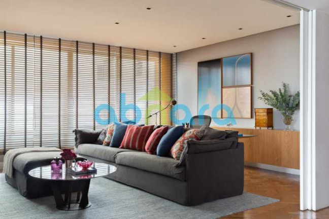 Imagem Apartamento com 4 Quartos à Venda, 435 m² em Ipanema - Rio De Janeiro Imagem Apartamento com 4 Quartos à Venda, 435 m² em Ipanema - Rio De Janeiro