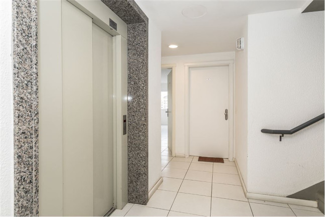 Imagem Imóvel com 2 Quartos à Venda,  em Partenon - Porto Alegre