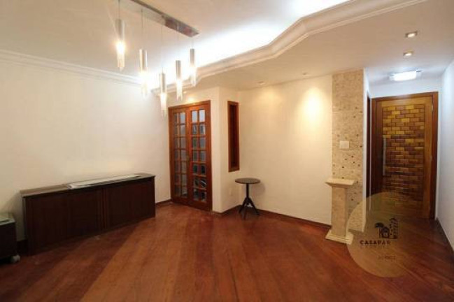 Sobrado com 3 Quartos à Venda, 210 m² em Vila Camilópolis - Santo André