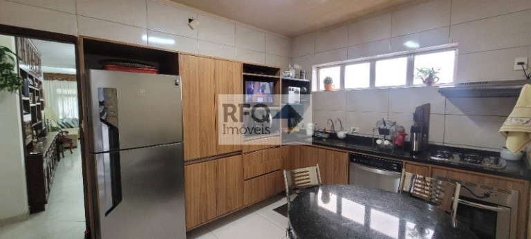 Imagem Casa com 3 Quartos à Venda, 220 m² em Jardim Da Glória - São Paulo