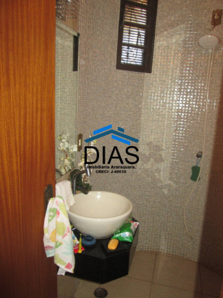 Imagem Casa com 3 Quartos à Venda, 196 m² em Vila Furlan - Araraquara