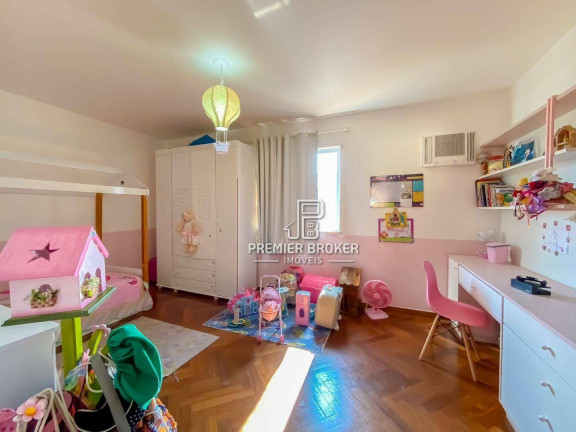 Imagem Casa com 4 Quartos à Venda, 122 m² em Araras - Teresópolis