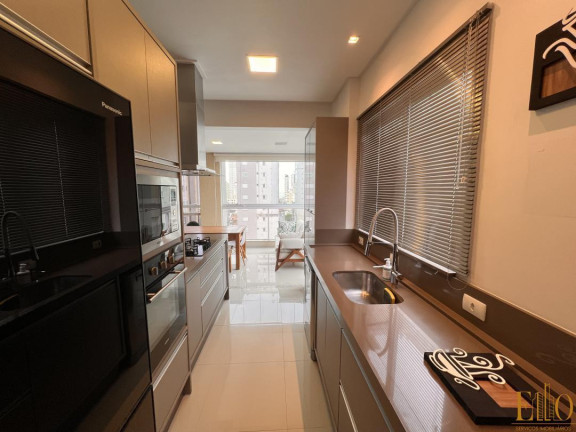 Imagem Apartamento com 3 Quartos à Venda, 140 m² em Meia Praia - Itapema Imagem Apartamento com 3 Quartos à Venda, 140 m² em Meia Praia - Itapema