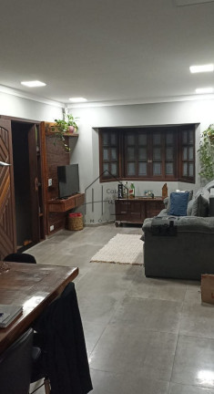 Casa com 3 Quartos à Venda, 110 m² em Parque São George - Cotia