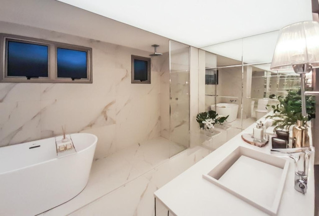 Imagem Imóvel com 4 Quartos à Venda, 269 m² em Moema - São Paulo Imagem Imóvel com 4 Quartos à Venda, 269 m² em Moema - São Paulo