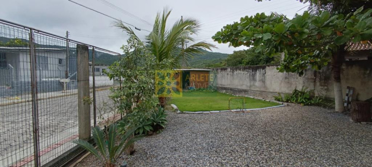 Imagem Casa com 5 Quartos à Venda, 120 m² em Vila Nova - Porto Belo Imagem Casa com 5 Quartos à Venda, 120 m² em Vila Nova - Porto Belo