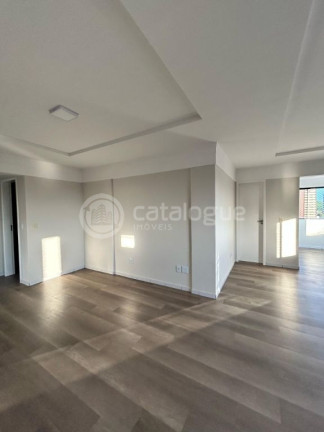 Imagem Apartamento com 3 Quartos à Venda, 178 m² em Tirol - Natal Imagem Apartamento com 3 Quartos à Venda, 178 m² em Tirol - Natal