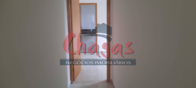 Imagem Casa com 2 Quartos à Venda, 60 m² em Golfinho - Caraguatatuba