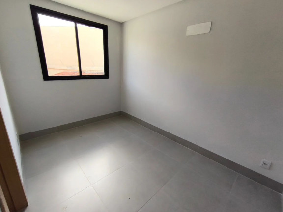 Imagem Imóvel com
3 Quartos à Venda, 173 m² em
Jao -
Goiania Imagem Imóvel com
3 Quartos à Venda, 173 m² em
Jao -
Goiania