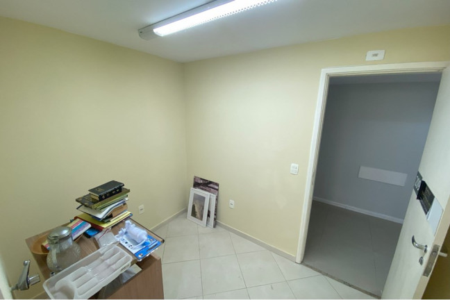 Imagem Sala Comercial à Venda, 29 m² em Recreio Dos Bandeirantes - Rio De Janeiro Imagem Sala Comercial à Venda, 29 m² em Recreio Dos Bandeirantes - Rio De Janeiro