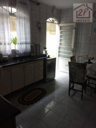 Imagem Sobrado com 3 Quartos à Venda, 125 m² em Jardim Cruzeiro Do Sul - São José Dos Campos Imagem Sobrado com 3 Quartos à Venda, 125 m² em Jardim Cruzeiro Do Sul - São José Dos Campos