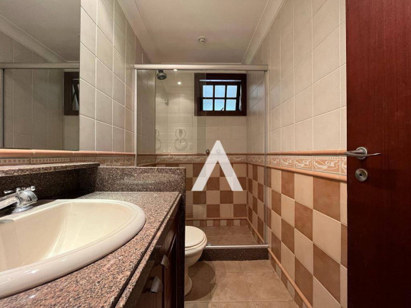 Imagem Casa com 4 Quartos à Venda, 186 m² em Alto - Teresópolis