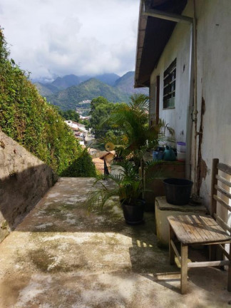 Imagem Casa com 4 Quartos à Venda, 120 m² em Fazendinha - Teresópolis