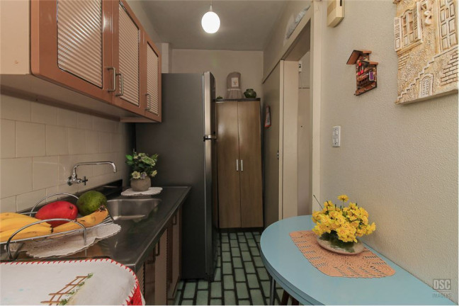 Imagem Imóvel com 2 Quartos à Venda, em Vila Nova - Porto Alegre Imagem Imóvel com 2 Quartos à Venda, em Vila Nova - Porto Alegre