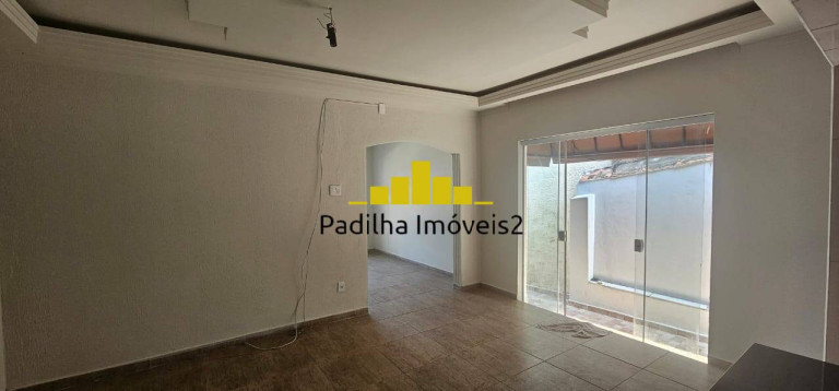 Imagem Casa com 3 Quartos à Venda, 300 m² em Vila Carvalho - Sorocaba Imagem Casa com 3 Quartos à Venda, 300 m² em Vila Carvalho - Sorocaba