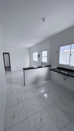 Imagem Casa com 2 Quartos à Venda, 58 m² em Suarão - Itanhaem