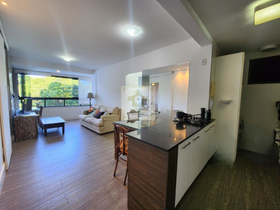 Apartamento com 2 Quartos para Alugar ou Temporada, 56 m² em Ondina - Salvador