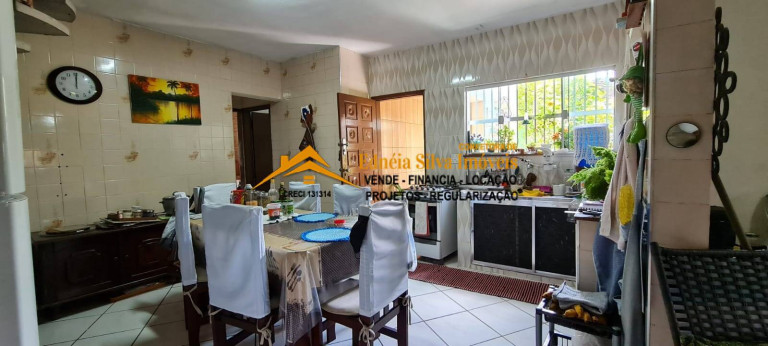 Imagem Casa com 3 Quartos à Venda, 330 m² em Itaóca - Mongaguá Imagem Casa com 3 Quartos à Venda, 330 m² em Itaóca - Mongaguá