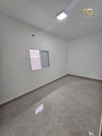 Imagem Casa com 2 Quartos à Venda, 70 m² em Mirim - Praia Grande Imagem Casa com 2 Quartos à Venda, 70 m² em Mirim - Praia Grande