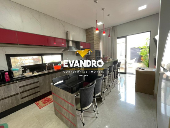 Imagem Casa com 3 Quartos à Venda, 215 m² em Condomínio Belvedere - Cuiabá Imagem Casa com 3 Quartos à Venda, 215 m² em Condomínio Belvedere - Cuiabá