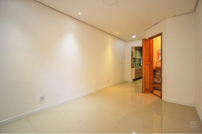 Casa de Condomínio com 1 Quarto à Venda, 70 m² em Guarujá - Porto Alegre