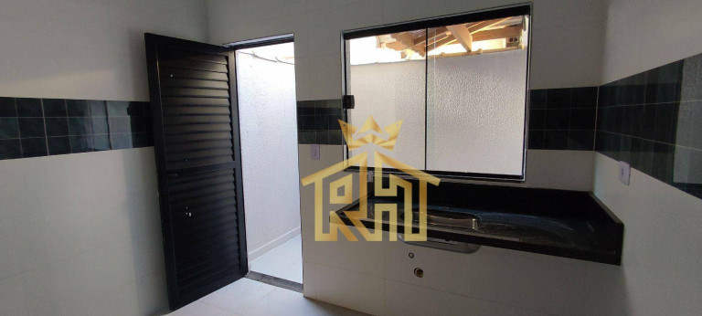 Imagem Sobrado com 3 Quartos à Venda, 90 m² em Maracanã - Praia Grande Imagem Sobrado com 3 Quartos à Venda, 90 m² em Maracanã - Praia Grande