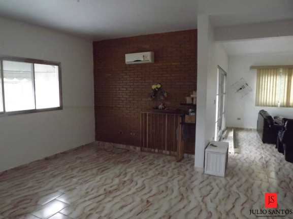 Imagem Sobrado com 7 Quartos à Venda, 277 m² em Silop - Ubatuba Imagem Sobrado com 7 Quartos à Venda, 277 m² em Silop - Ubatuba
