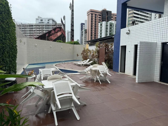Imagem Apartamento com 2 Quartos à Venda, 74 m² em Aflitos - Recife