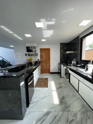 Imagem Casa com 3 Quartos à Venda, 440 m² em Tamboré - Santana De Parnaíba Imagem Casa com 3 Quartos à Venda, 440 m² em Tamboré - Santana De Parnaíba