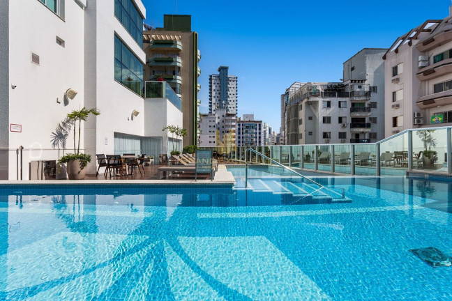 Imagem Apartamento com 4 Quartos à Venda, 140 m² em Centro - Balneário Camboriú Imagem Apartamento com 4 Quartos à Venda, 140 m² em Centro - Balneário Camboriú