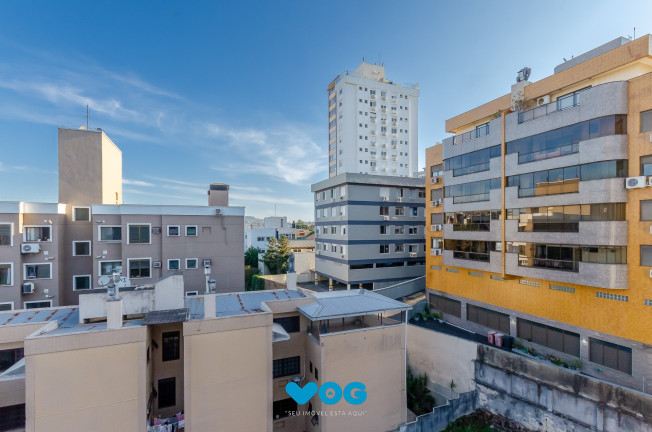 Imagem Imóvel com 3 Quartos à Venda, 65 m² em Petrópolis - Porto Alegre Imagem Imóvel com 3 Quartos à Venda, 65 m² em Petrópolis - Porto Alegre