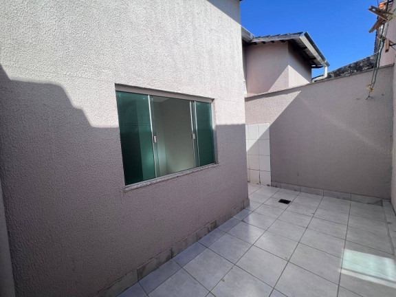 Imagem Casa com 2 Quartos à Venda, 110 m² em Jardim Das Rosas - Goiânia Imagem Casa com 2 Quartos à Venda, 110 m² em Jardim Das Rosas - Goiânia