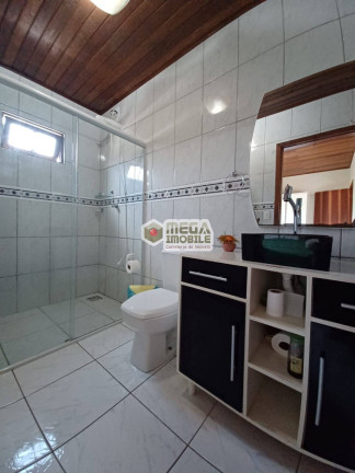 Imagem Casa com 5 Quartos à Venda, 180 m² em Fazenda Da Armação - Governador Celso Ramos