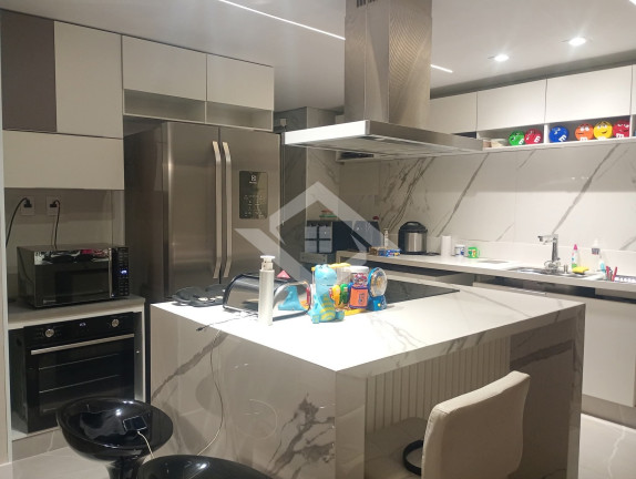 Imagem Apartamento com 5 Quartos à Venda, 260 m² em Vila Da Penha - Rio De Janeiro Imagem Apartamento com 5 Quartos à Venda, 260 m² em Vila Da Penha - Rio De Janeiro
