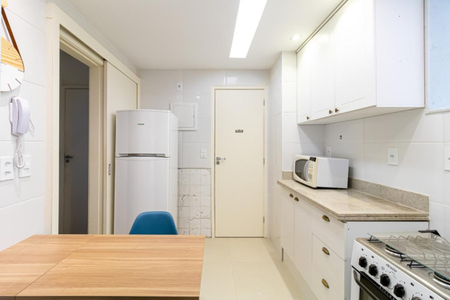 Imagem Apartamento com 1 Quarto à Venda, 80 m² em Copacabana - Rio De Janeiro