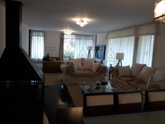 Imagem Imóvel com 4 Quartos à Venda, 4 m² em Jardim Passárgada I - Cotia Imagem Imóvel com 4 Quartos à Venda, 4 m² em Jardim Passárgada I - Cotia