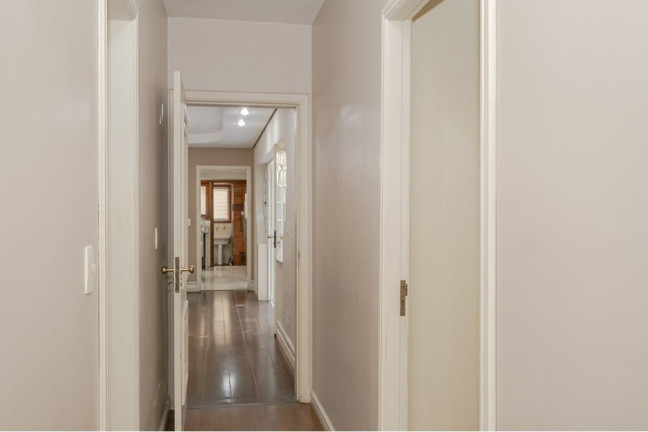 Imagem Apartamento com 4 Quartos à Venda, 191 m² em Mont Serrat - Porto Alegre Imagem Apartamento com 4 Quartos à Venda, 191 m² em Mont Serrat - Porto Alegre