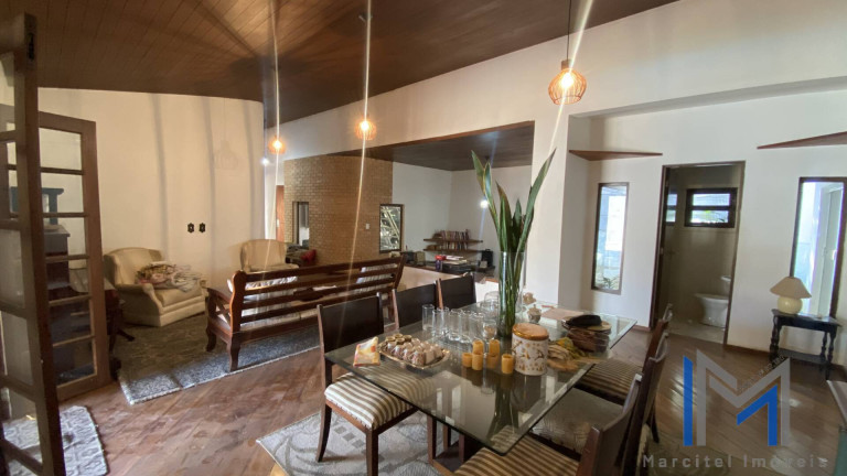 Imagem Casa com 4 Quartos à Venda, 963 m² em Chácara De La Rocca - Carapicuíba
