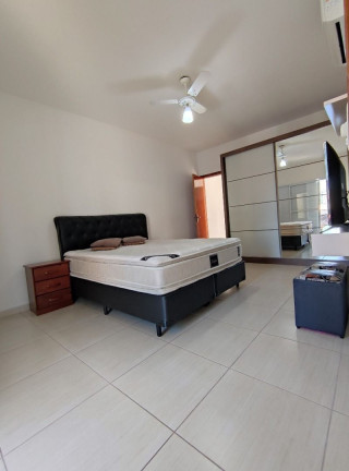 Imagem Casa com 3 Quartos à Venda, 250 m² em Vila Guilhermina - Praia Grande