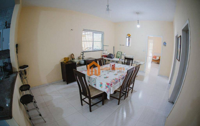 Imagem Casa com 3 Quartos à Venda, 215 m² em Henrique Jorge - Fortaleza