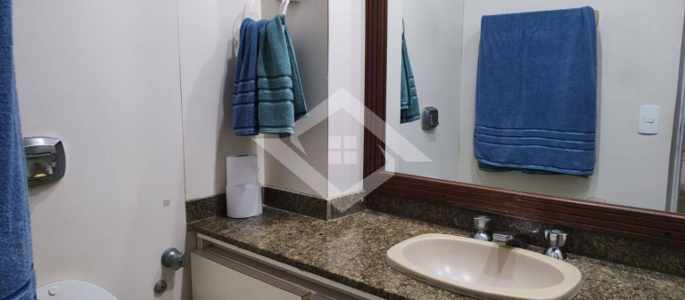 Imagem Apartamento com 4 Quartos à Venda, 165 m² em Copacabana - Rio De Janeiro Imagem Apartamento com 4 Quartos à Venda, 165 m² em Copacabana - Rio De Janeiro