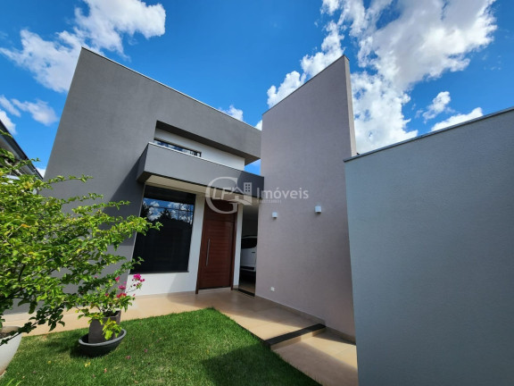 Imagem Casa com 3 Quartos à Venda, 260 m² em Amambaí - Campo Grande