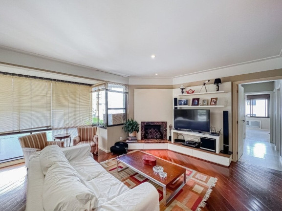 Apartamento com 3 Quartos à Venda, 121 m² em Bela Vista - Porto Alegre