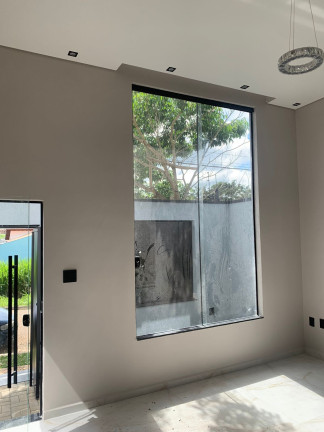 Imagem Casa com 3 Quartos à Venda,  em Parque Real - Pouso Alegre